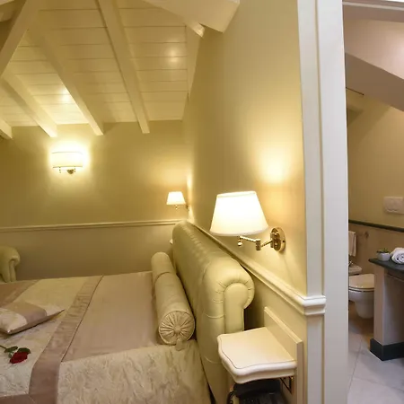 SANTA CHIARA SUITE HOTEL&SPA - Lecce-2