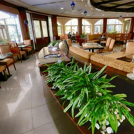 Sharjah Premiere Hotel & Resort-3