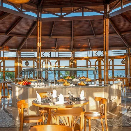 Three Corners Equinox Beach Resort-3
