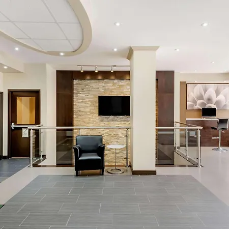 La Quinta By Wyndham Oshawa-2