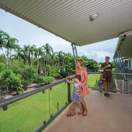 Club Tropical Resort Darwin-2