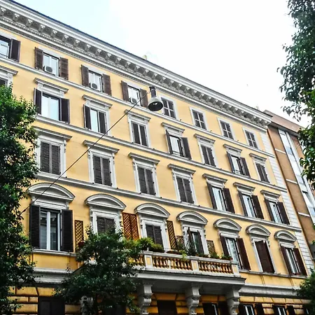 Vaticano Royal Suite Guest House-3