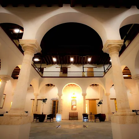 Hotel Parador De Alcala-3