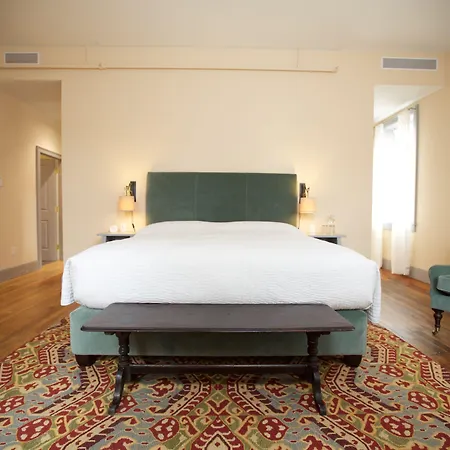 Hotel On North-3