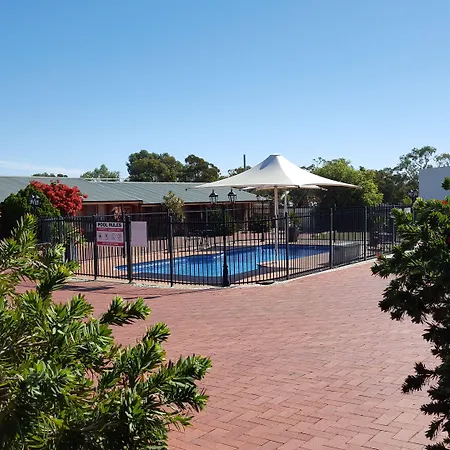 Gateway Motor Inn-2
