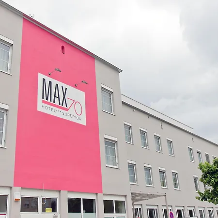 Hotel Max70-3