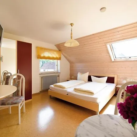 Hotel Gasthof Roessle-2