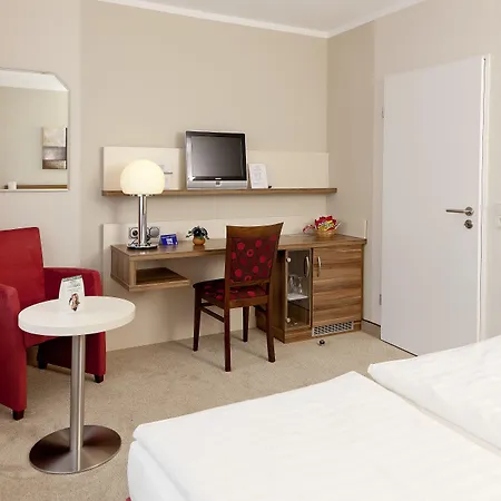 Hotel Bavaria Oldenburg-2