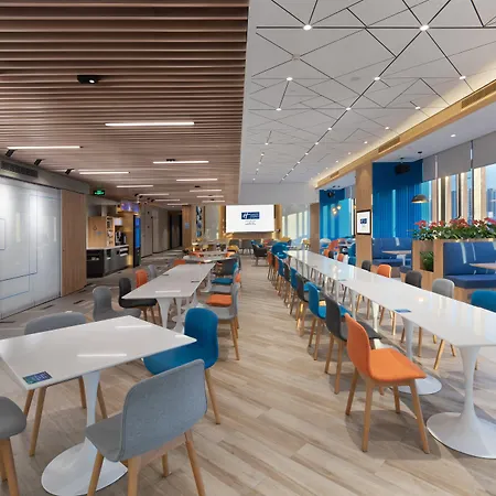 Holiday Inn Express Shanghai Huijin By Ihg-3