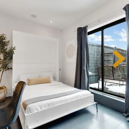 Liv Mtl Plato Grand Luxe Penthouse Near Downtown Montreal-2