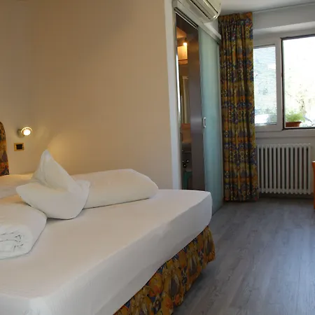 Hotel Augusta-3