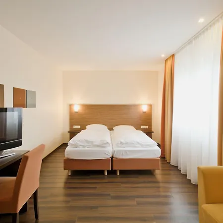 Hotel Silicium-2