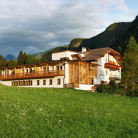 Alpin Stile Hotel-2