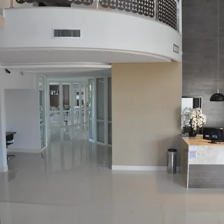 Kamur Plaza Hotel-2