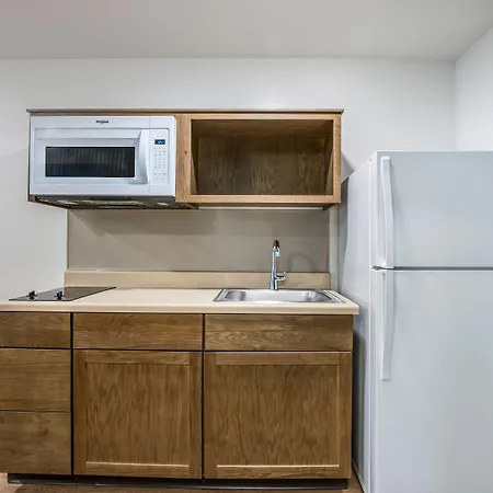 Woodspring Suites Colton-2