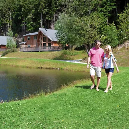 Penvale Lakes Lodges-3