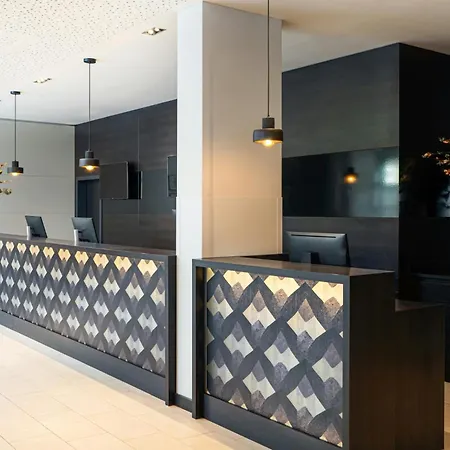 Leonardo Hotel Vienna Hauptbahnhof-3