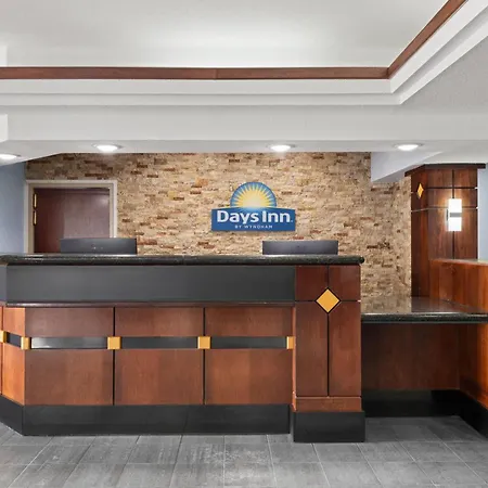 Days Inn By Wyndham Dodge City-3