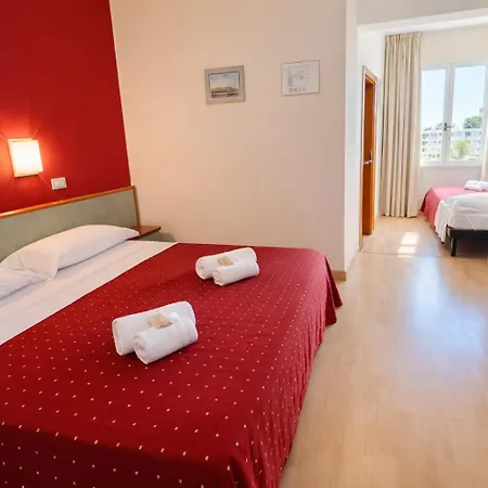 Hotel Villa Tina Easy Stay Room Only-2