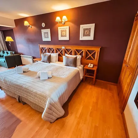 Altos Ushuaia Hotel&Resto-3
