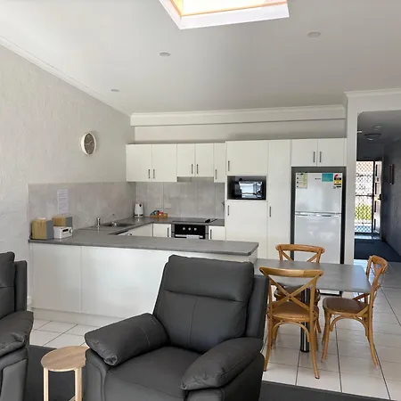Merimbula Lake Apartments-2