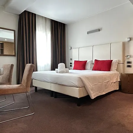 Hotel Plaza-2