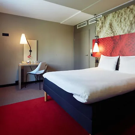Ibis Zuerich Messe Airport-2