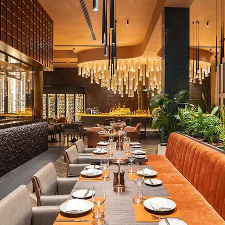 Novotel World Trade Centre Dubai-3
