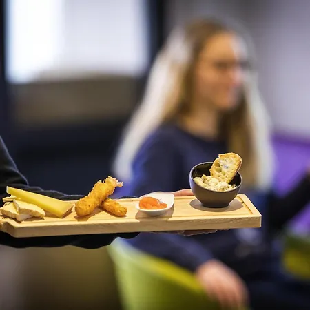 Mercure Cherbourg Centre Port-3