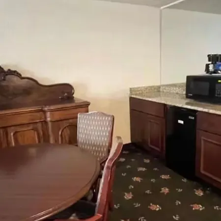 Surestay Hotel By Best Western Eureka-2