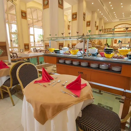 Royal Lagoons Resort & Aqua Park Families And Couples Only-2