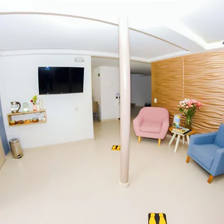 Hotel Boutique Laureles Medellin-3