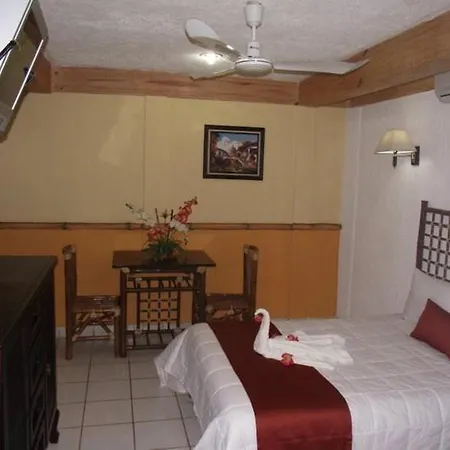 Hotel Bambu Campeche-2