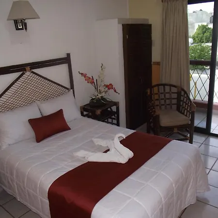 Hotel Bambu Campeche-3