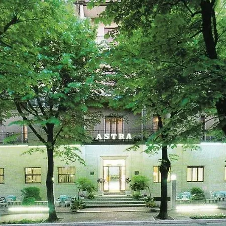 Hotel Astra-2