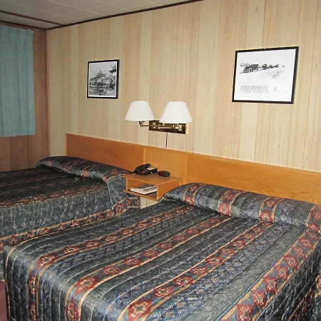 Airport Chalet-2