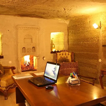 Unicorn Cave Hotel-2