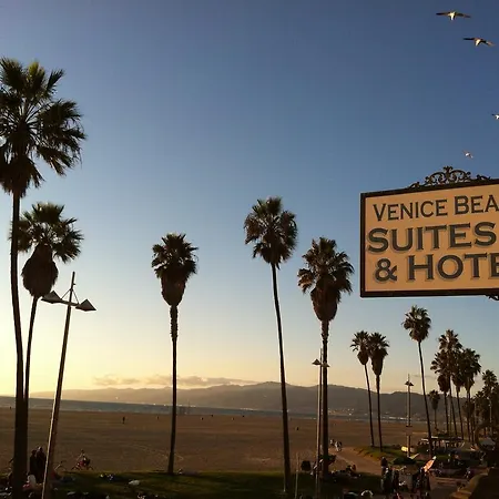 Venice Beach Suites & Hotel-3