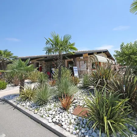 Residence Villaggio Tiglio-2
