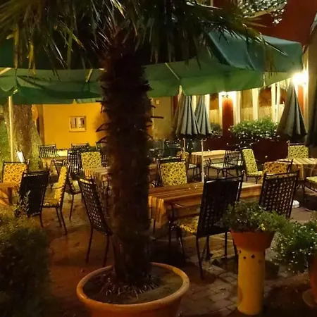Hotel Bayerischer Hof-3