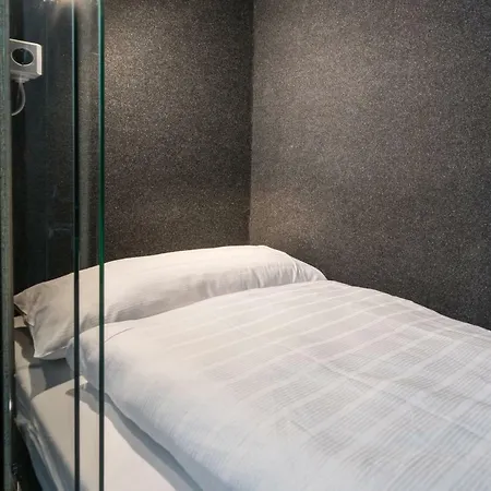 Boxhotel Goettingen-3