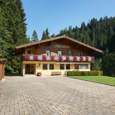 Haus Alpenheim-3