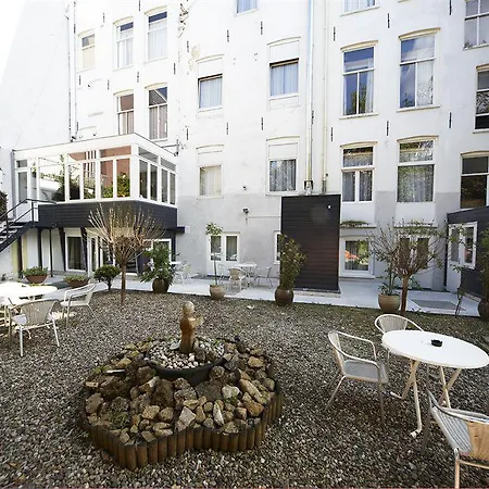 Hotel 74-2