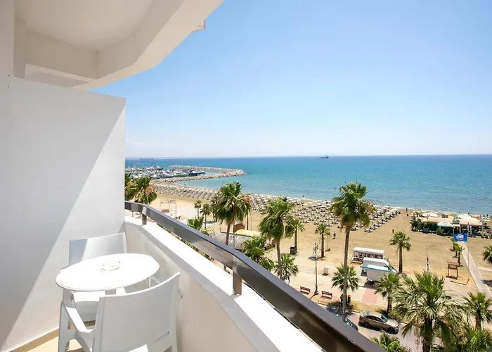 Les Palmiers Beach Boutique Hotel&Luxury Apartments
