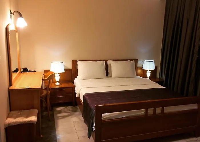 Central Park Otel - Adult Only