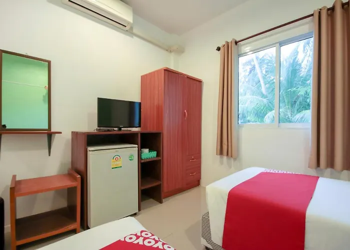 Oyo 1120 The Royhanna Beach Home