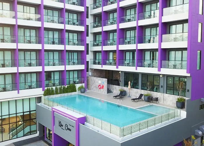 Fortune Saeng Chan Beach Hotel Rayong - SHA Plus
