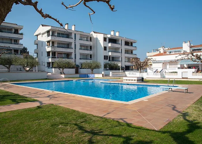 Casa Blanca Beach Apartment