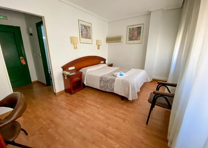 Hotel Cardinal