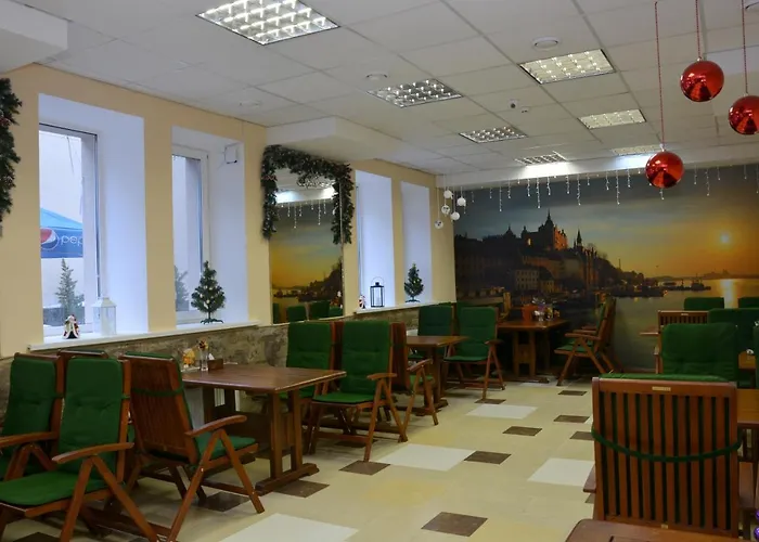 Hotel Karavella Завжди Є Світло!